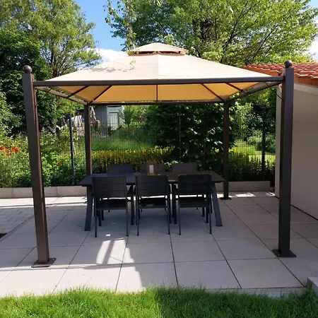 Apartment Blumenraum 3